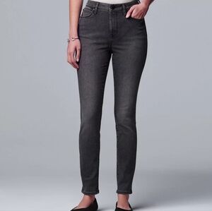 EUC Simply Vera Vera Wang Size 6 Gray High Waist Skinny Leg Jeans!!
